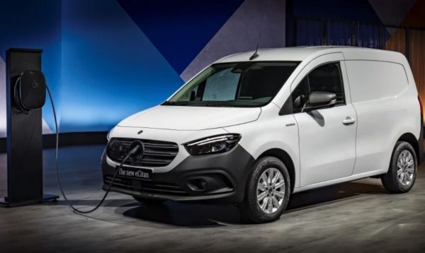 ecitan fourgonnette electrique mercedes mercedes-ecitan-van